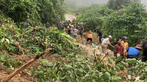 Bão lũ tiếp diễn, học ngành gì có ích?