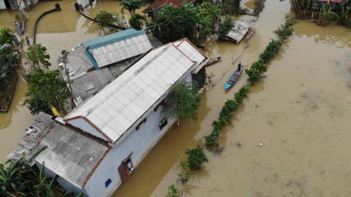 Tiết chế phô trương cũng là phẩm cách một cộng đồng