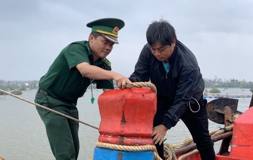 Quảng Ngãi quyết liệt di dời dân vùng sạt lở