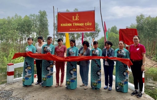 Xã biên giới có cây cầu mới