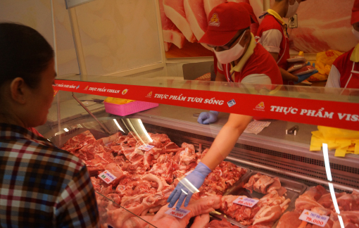 Gần 20 ngàn tỷ đồng chuẩn bị hàng tết cho TPHCM