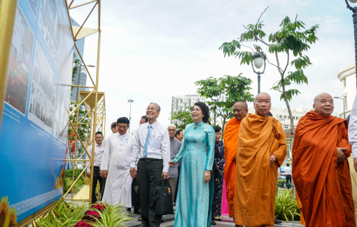 Triển lãm ảnh “Mặt trận Tổ quốc Việt Nam nơi hội tụ sức mạnh đại đoàn kết toàn dân tộc”