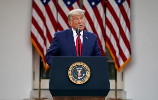 Tổng thống Donald Trump ca ngợi sự tiến bộ của vắc-xin COVID-19