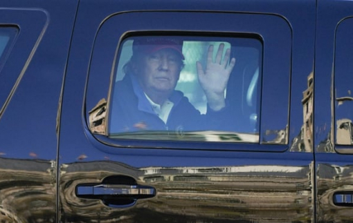 Tổng thống Donald Trump nói ông Biden “thắng” nhờ “gian lận”