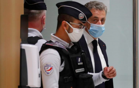 Hoãn phiên toà xét xử cựu Tổng thống Pháp Nicolas Sarkozy vì tội tham nhũng