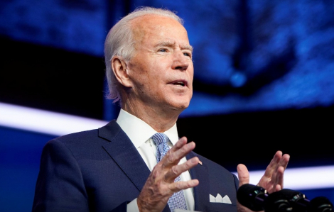 Ông Joe Biden hứa đưa sẽ Mỹ “dẫn đầu” chứ không phải “đứng trước”