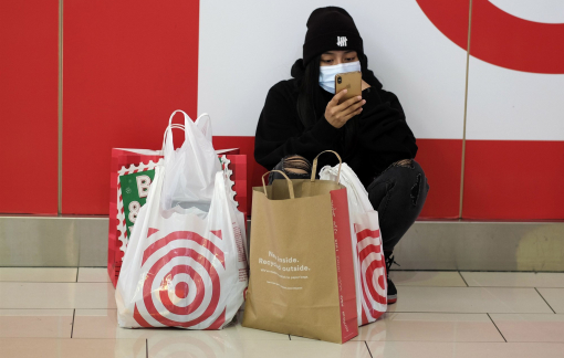 Black Friday là nạn nhân mới nhất của COVID-19