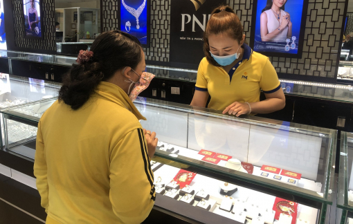 Giá vàng đảo chiều tăng 1 triệu đồng/lượng