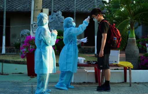 Khách sạn, khu vui chơi, mua sắm... phải khôi phục biện pháp phòng, chống COVID-19