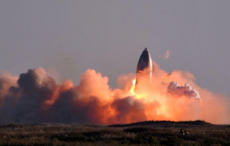 Clip: Tàu vũ trụ mẫu cho sứ mệnh sao Hỏa của Mỹ phát nổ khi hạ cánh thử nghiệm