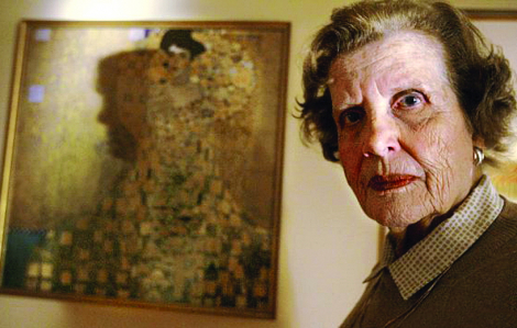 "Người phụ nữ trong chiếc váy vàng" của Gustav Klimt