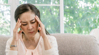 Phận mẹ kế tuổi về chiều