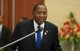 Thủ tướng Eswatini qua đời vì COVID-19, các quan chức Mỹ chuẩn bị tiêm vắc-xin