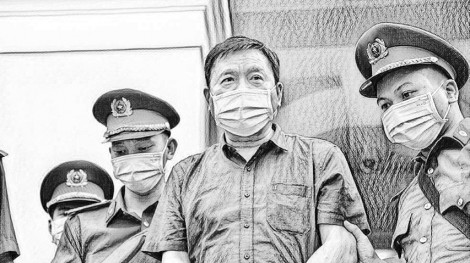 Bị cáo Đinh La Thăng "sửa lưng" chủ tọa phiên tòa