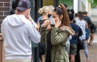 Lo ngại dịch lây lan, Úc bị cô lập một phần giữa đợt cao điểm Giáng sinh