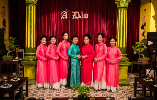 Những người trẻ viết tiếp tương lai ca trù