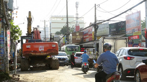 Tiếp tục cấm xe tải giờ cao điểm trên đường Nguyễn Duy Trinh, quận 9