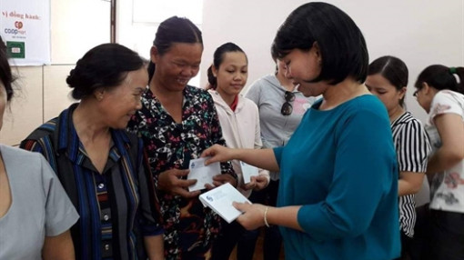 Cùng chăm lo để công nhân có tết