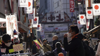 Nhật Bản xem xét tuyên bố tình trạng khẩn cấp vì đại dịch