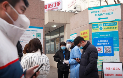 Trung Quốc hạn chế di chuyển khi ca lây nhiễm cộng đồng xuất hiện gần Bắc Kinh