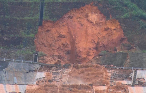 Ống ngầm dẫn nước vào nhà máy thủy điện A Lưới bị vỡ do động đất?