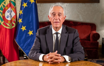 Cứ 24 giây là có thêm 1 người chết ở Mỹ vì COVID-19, Tổng thống Bồ Đào Nha bị cách ly