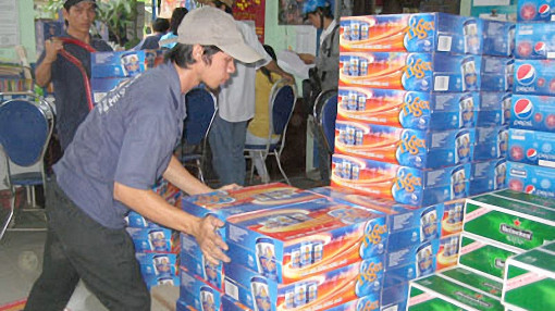 Cận tết, giá bia, nước ngọt lại “nhảy múa”