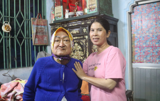 Bà hoàng bóng rỗi miền Tây