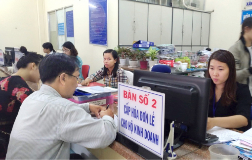 Thu thuế kinh doanh qua mạng: vẫn dò dẫm, loay hoay