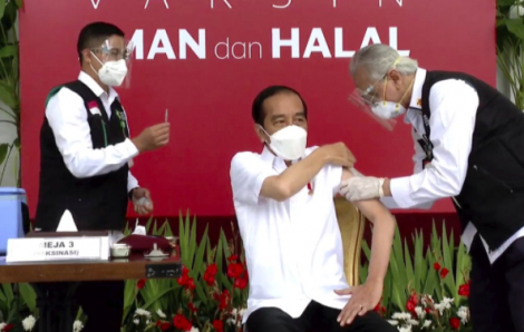 Indonesia chính thức tiêm vắc-xin COVID-19 của Trung Quốc cho cả nước