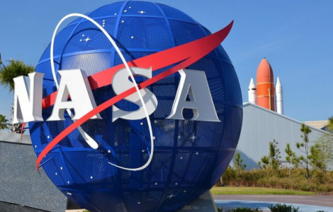 Nhà khoa học cấp cao của NASA thừa nhận mối liên hệ với Trung Quốc