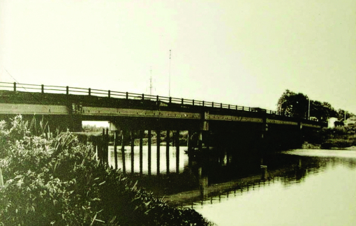 Đất không lạnh từ hôm qua…