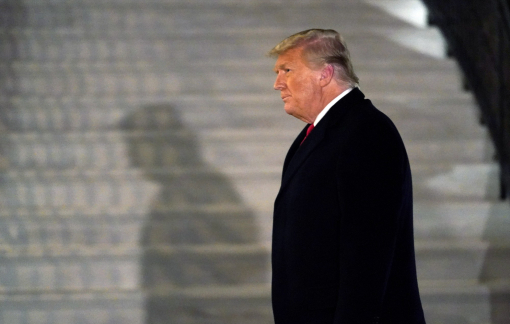 Tổng thống Trump khoan hồng cho 143 người, nhưng không có ai trong gia đình ông