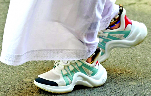 Sự quyến rũ không chỉ đến từ những đôi giày gót nhọn