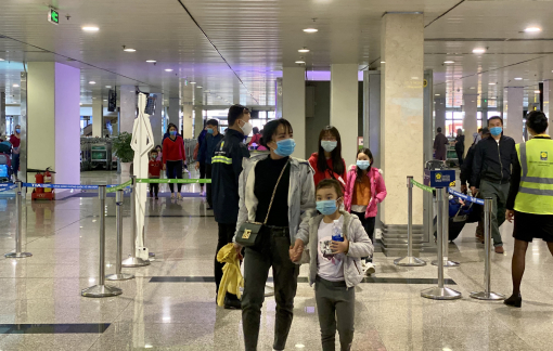 Cách đi máy bay khi chưa có chứng minh nhân dân, thẻ căn cước