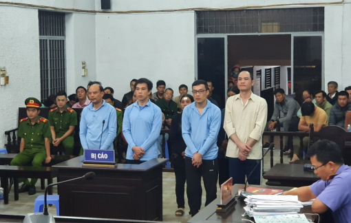 Đứng tên đất "hộ" cho cán bộ tại dự án ngàn tỷ, 6 người dân nghèo lãnh án