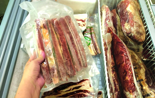 Tết này đổi vị với thịt ngoại nhập