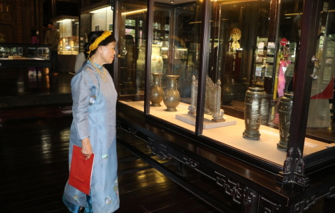 Mãn nhãn với báu vật thời vua Gia Long được trưng bày tại Bảo tàng Cổ vật cung đình Huế