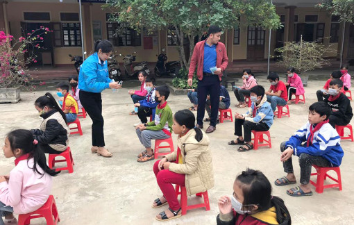 Bộ trưởng Nguyễn Thanh Long: "Trẻ dưới 5 tuổi có thể được cách ly tại nhà"