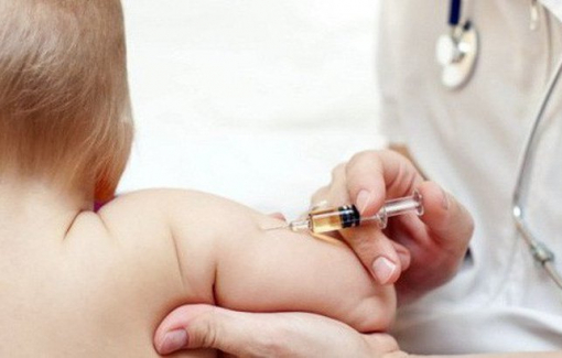 Cà Mau: Cháu bé hơn 3 tháng tuổi tử vong sau khi tiêm ngừa ở trạm y tế xã