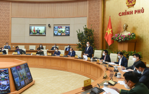 Thủ tướng Nguyễn Xuân Phúc: Được áp dụng biện pháp mạnh để ngăn chặn dịch bệnh