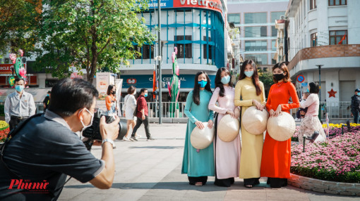 Một mùa xuân thật khác