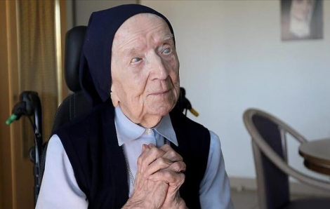 Chiến thắng COVID-19, người phụ nữ thọ thứ 2 thế giới chuẩn bị mừng sinh nhật lần thứ 117
