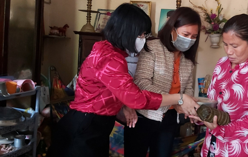 Trao hơn 3.000 phần thịt kho trứng cho công nhân xa quê, người có hoàn cảnh khó khăn