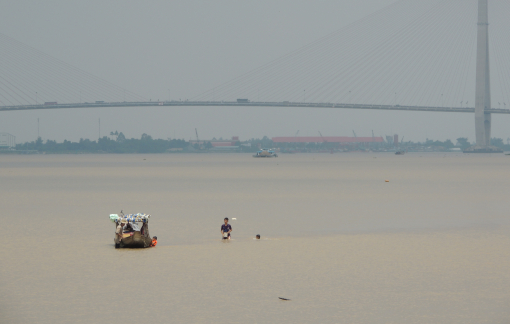 Mực nước sông Mê Kông thấp đến mức “đáng lo ngại”