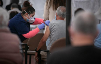 4 lý do có thể khiến số ca nhiễm COVID-19 ở Mỹ giảm mạnh