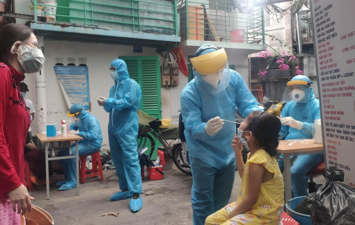 TPHCM huy động bệnh viện quận huyện hỗ trợ xét nghiệm COVID-19
