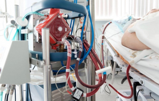 2 bệnh nhân COVID-19 đang nguy kịch