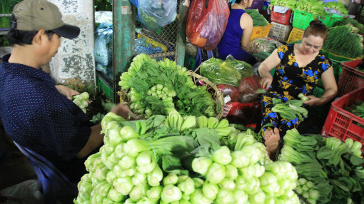 TPHCM không thiếu hàng hóa, giá thực phẩm ổn định sau tết