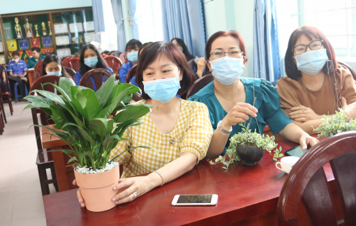 Bán đấu giá cây xanh gây quỹ từ thiện